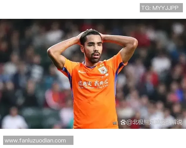 足球明星因哮喘困扰的奋斗历程与不屈精神